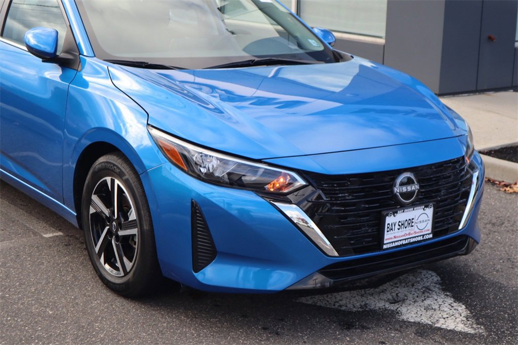 Certified 2025 Nissan Sentra SV image 4