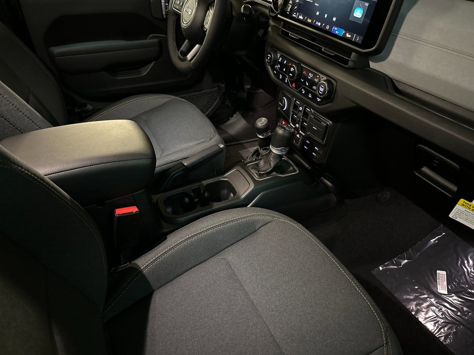 New 2025 Jeep Wrangler Unlimited Sport image 15