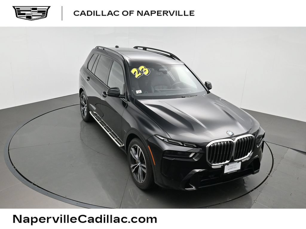 Used 2023 BMW X7 xDrive40i w/ M Sport Package AWD/4WD image 1