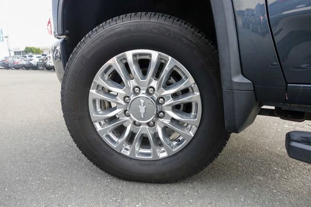 Used 2020 Chevrolet Silverado 3500 High Country w/ Technology Package image 14