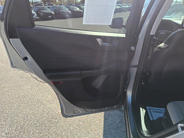 Used 2022 Ford Escape SEL image 12