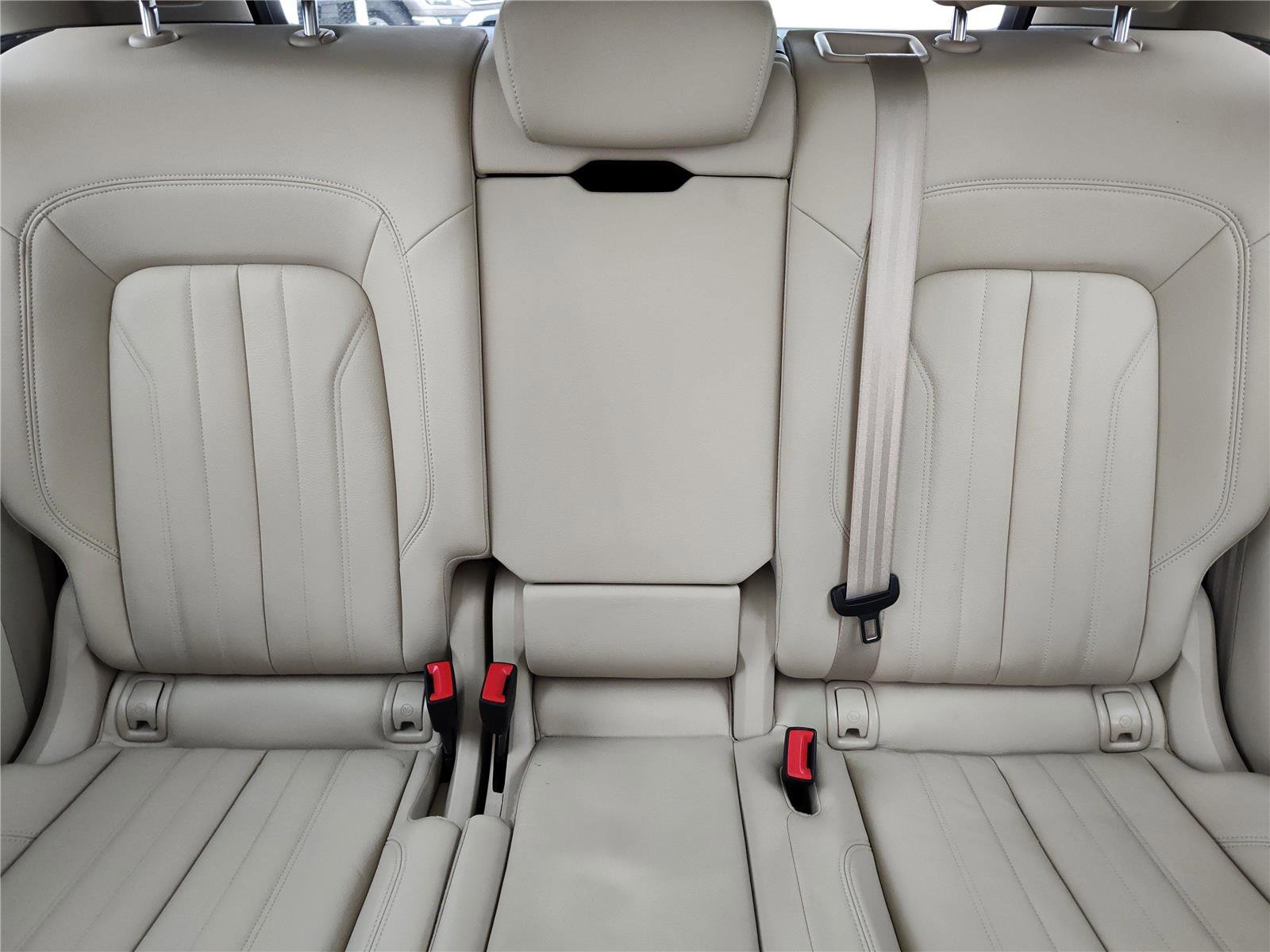 Used 2019 Audi Q5 Prestige w/ Prestige Package image 27