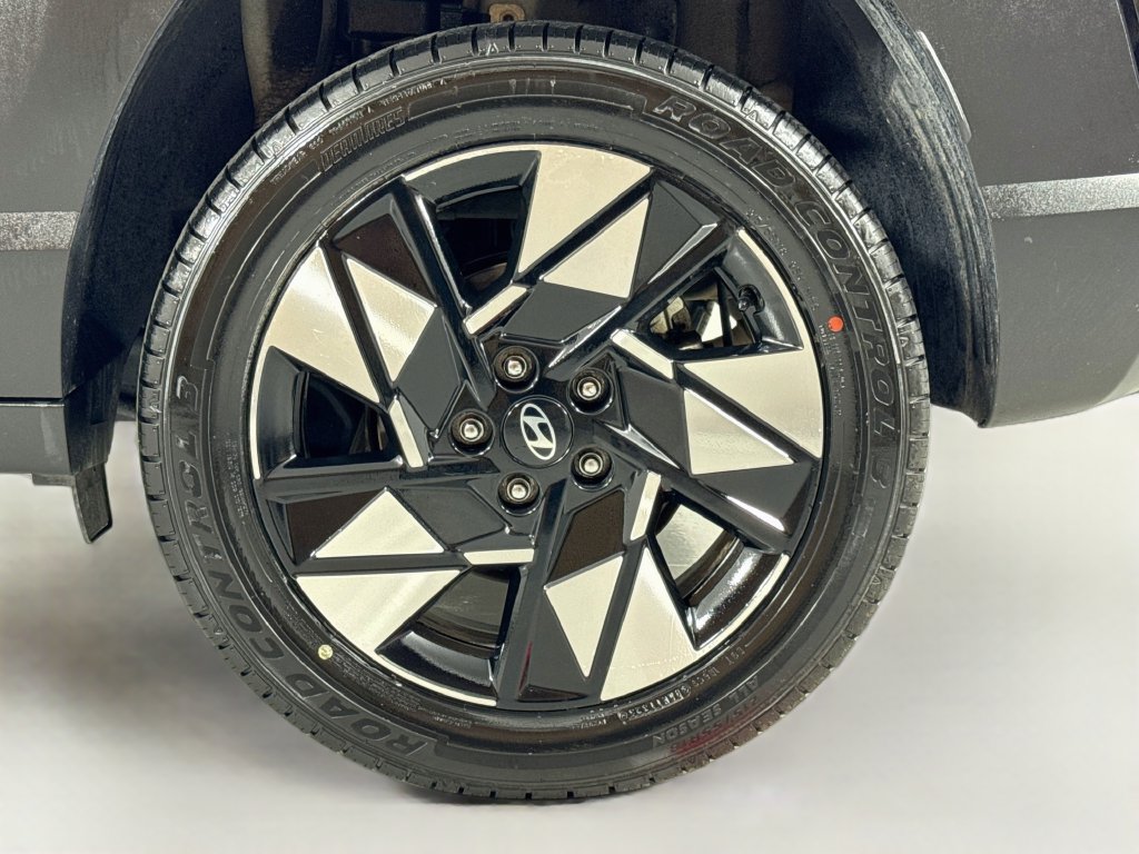 Used 2024 Hyundai Kona SEL AWD/4WD image 10