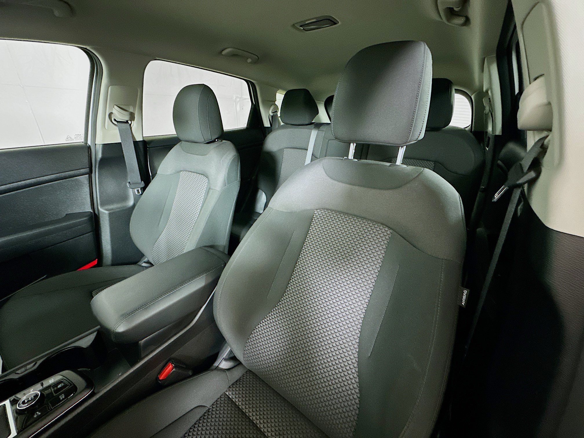 Certified 2025 Kia Sportage LX AWD/4WD image 20