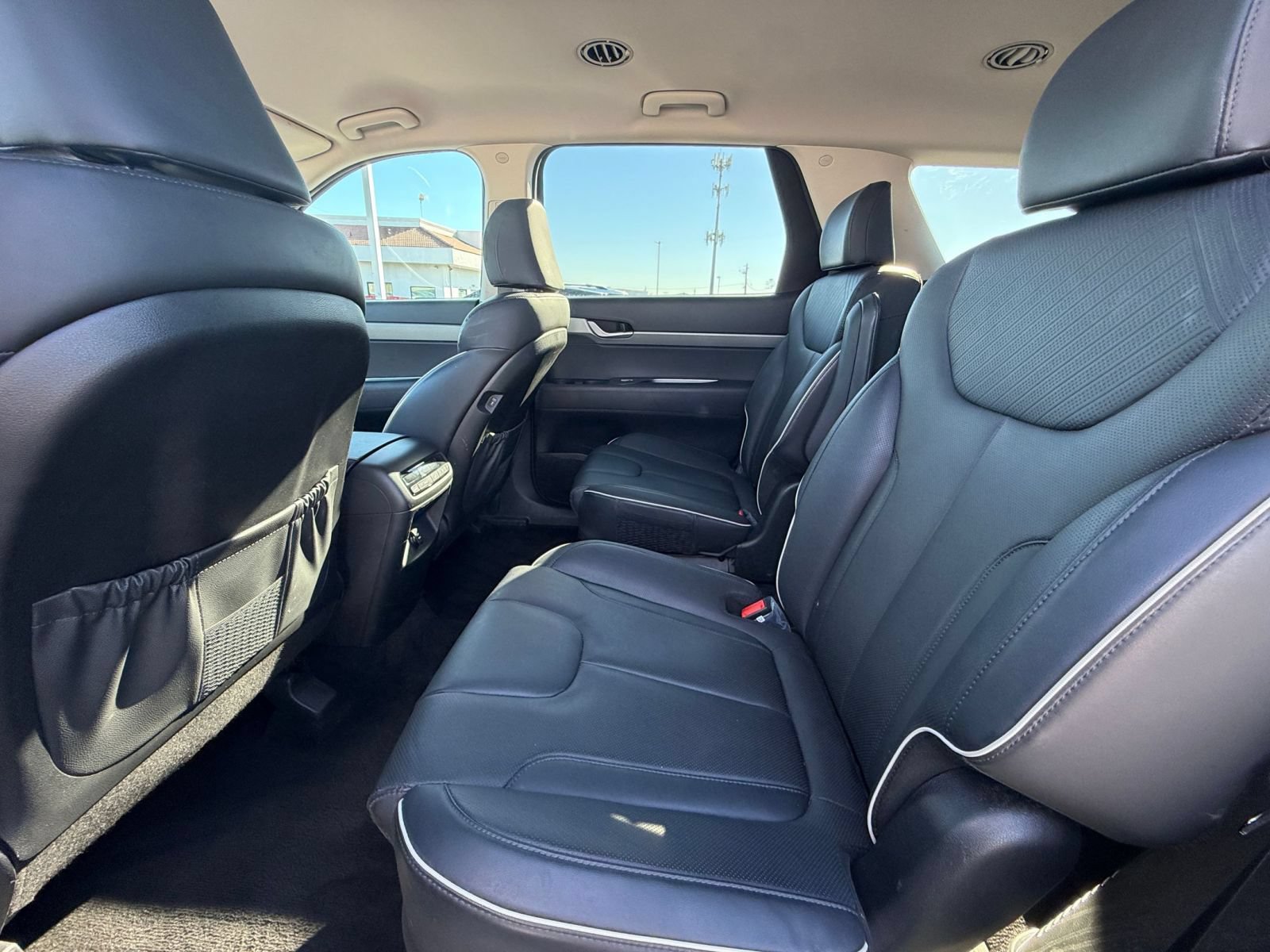 Used 2025 Hyundai Palisade SEL FWD image 28