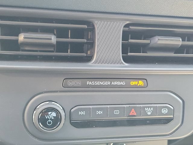 Used 2026 Ford Maverick XL AWD/4WD image 14