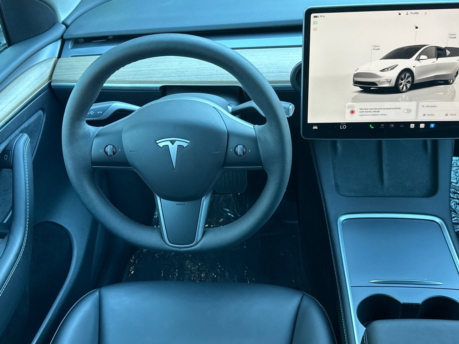 Used 2023 Tesla Model Y Long Range image 13