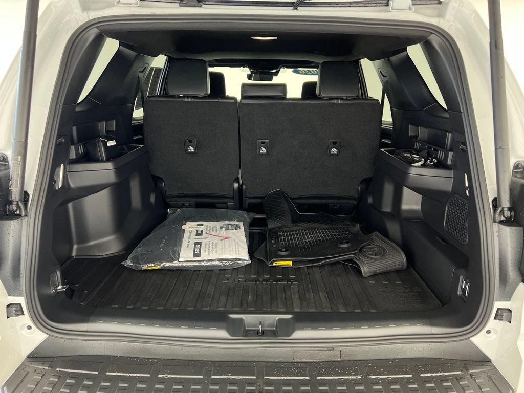Used 2026 Toyota 4Runner Limited AWD/4WD image 25