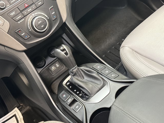 Used 2018 Hyundai Santa Fe Sport w/ 2.0T Ultimate Tech Package 05 FWD image 26