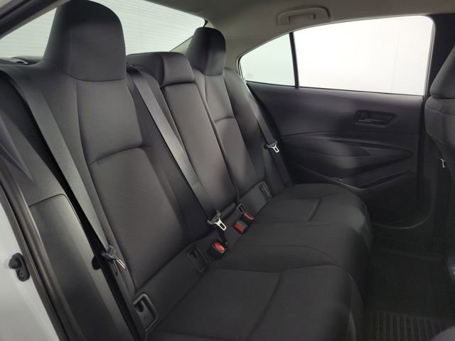 Used 2025 Toyota Corolla LE FWD image 16