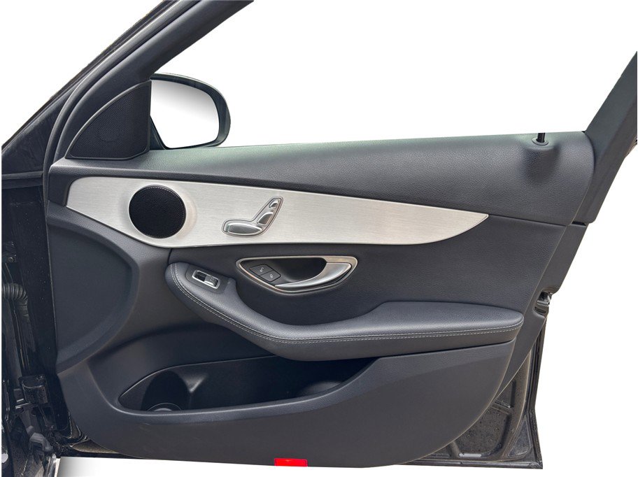 Used 2019 Mercedes-Benz C 300 C 300 Sedan 4D image 41