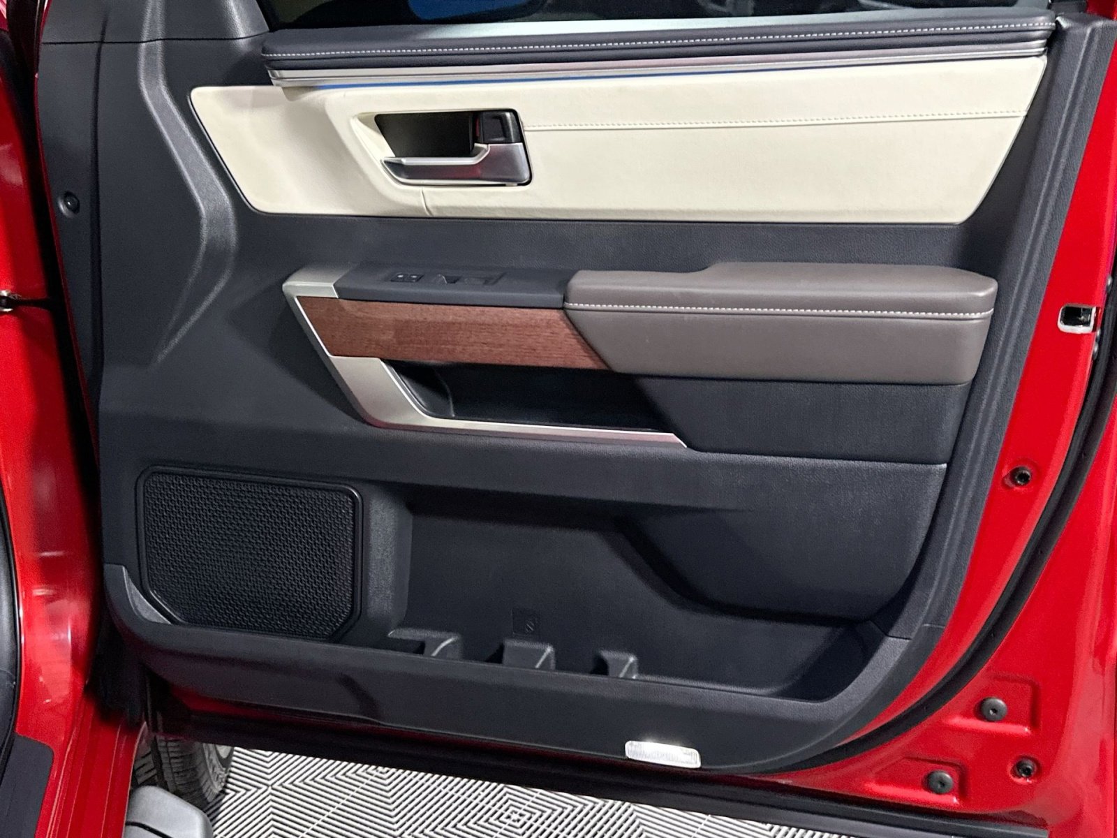 Used 2022 Toyota Tundra 1794 Edition image 35