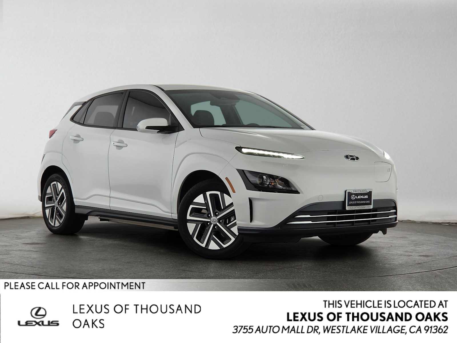 Used 2023 Hyundai Kona SE w/ Cargo Package FWD image 1
