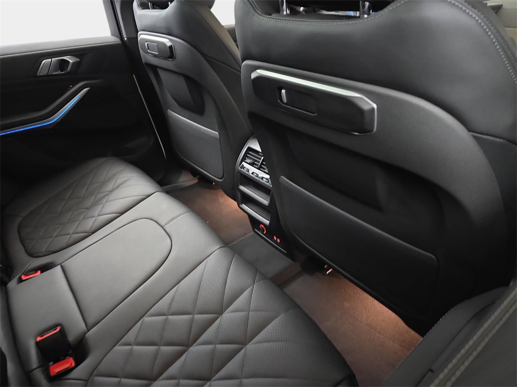 Used 2024 BMW X5 xDrive50e w/ Parking Assistance Package image 14