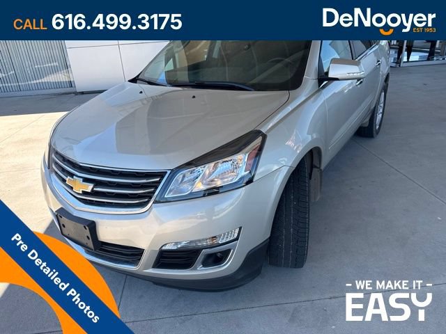 Used 2016 Chevrolet Traverse LT w/ Style and Technology Package AWD/4WD image 9