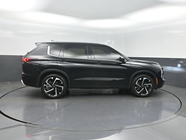 Used 2024 Mitsubishi Outlander SEL Black Edition FWD image 28