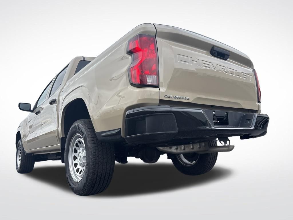 Used 2024 Chevrolet Colorado W/T image 10