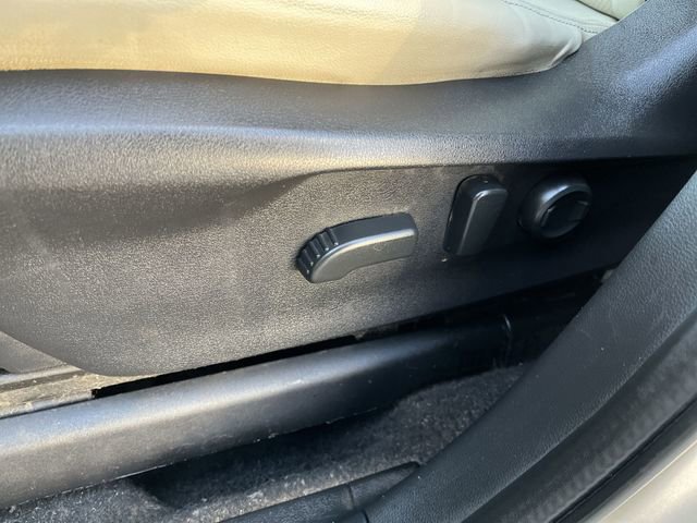 Used 2020 Subaru Ascent Limited w/ Popular Package #2A image 16