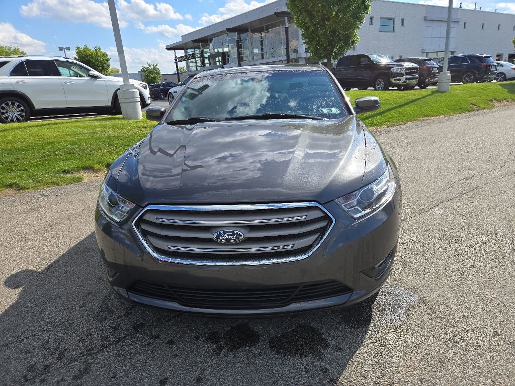 Used 2016 Ford Taurus SEL w/ Equipment Group 201A AWD/4WD image 9