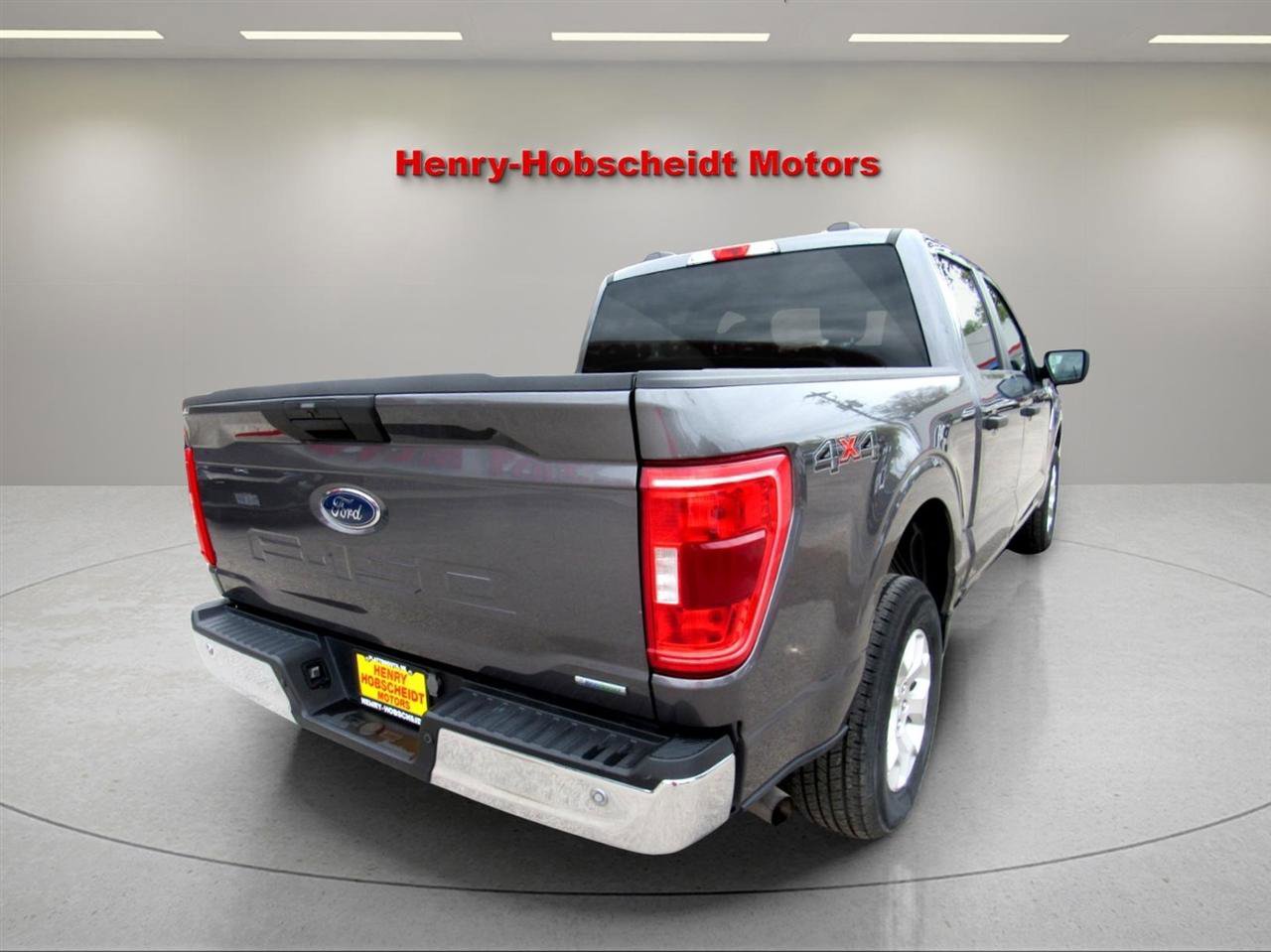 Used 2023 Ford F150 XLT AWD/4WD image 12