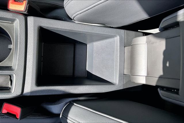 Used 2025 Audi Q3 2.0T Premium w/ Convenience Package image 16