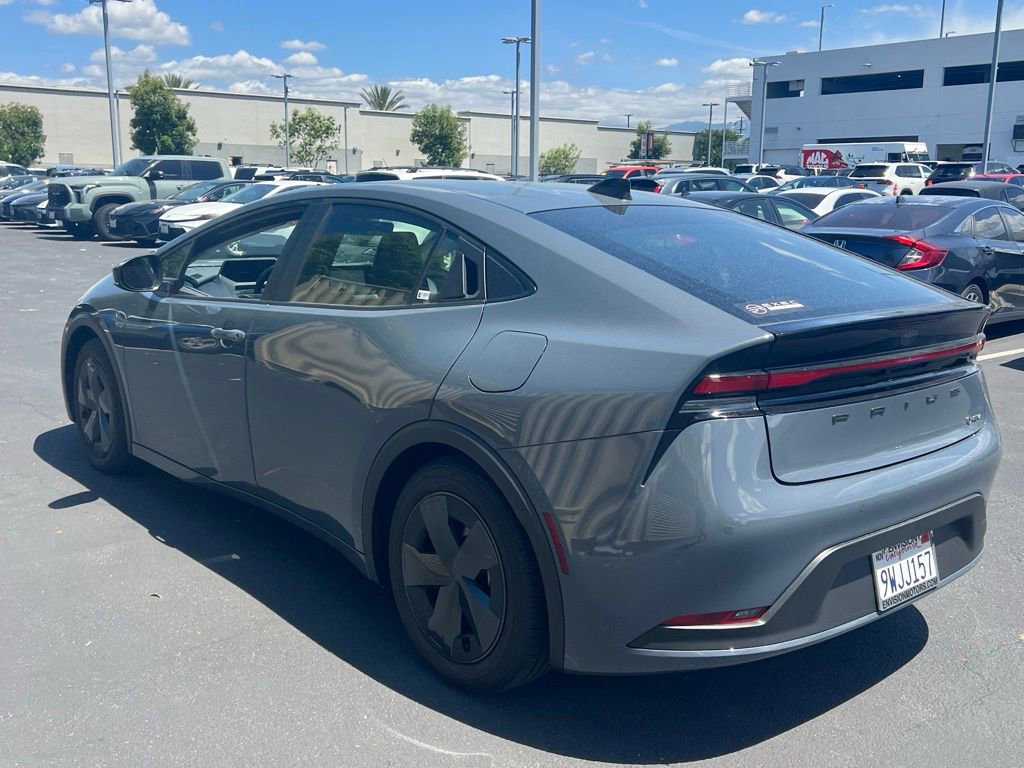 Used 2026 Toyota Prius LE image 3