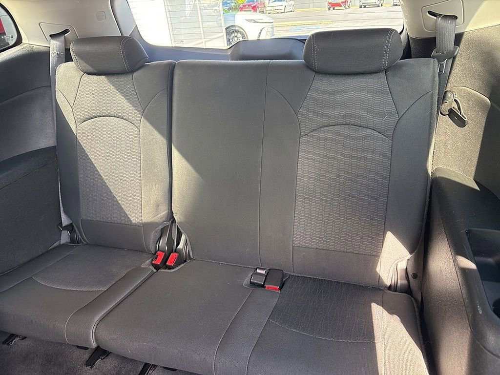 Used 2013 Chevrolet Traverse LT w/ All-Star Edition AWD/4WD image 7