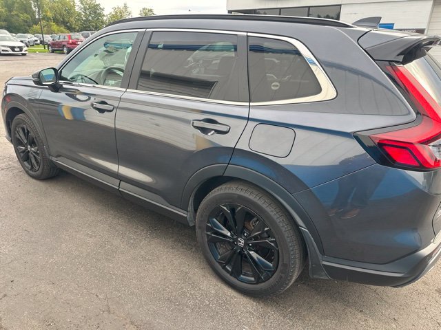 Used 2024 Honda CR-V Sport Touring image 4