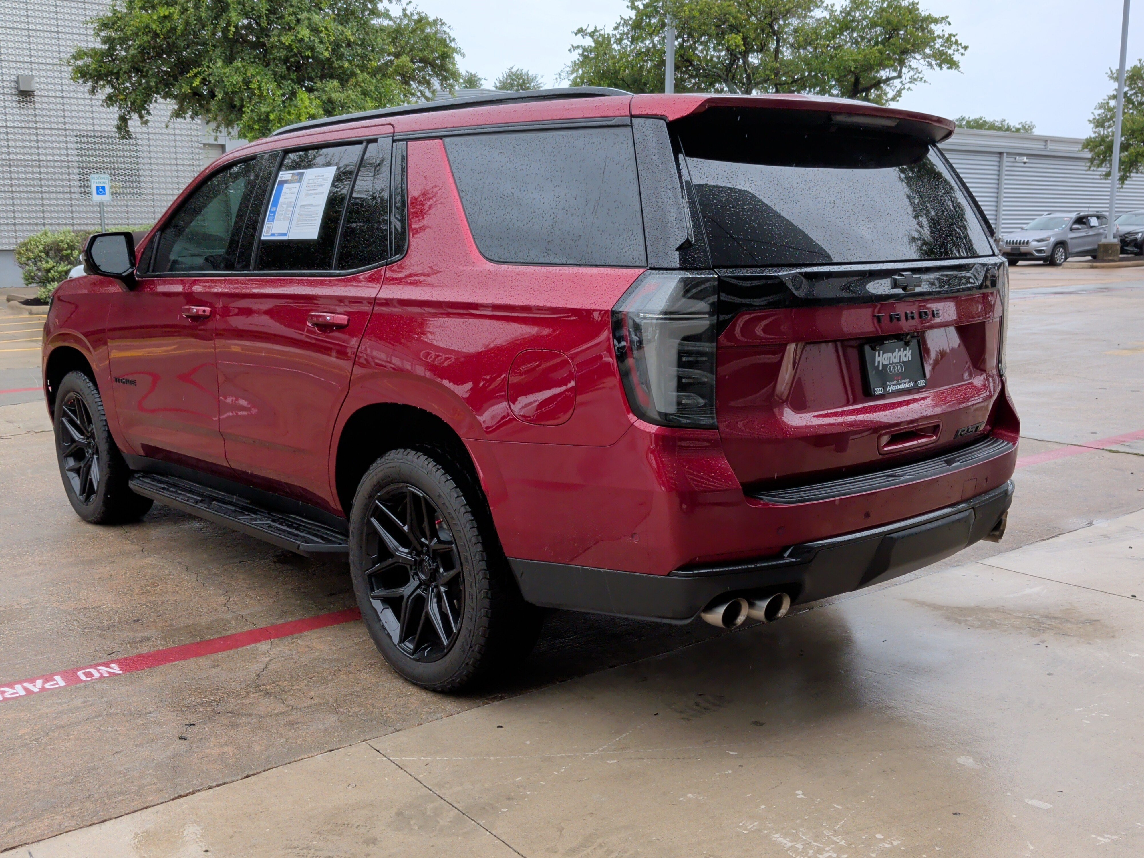Used 2025 Chevrolet Tahoe RST w/ RST Capability Package AWD/4WD image 8