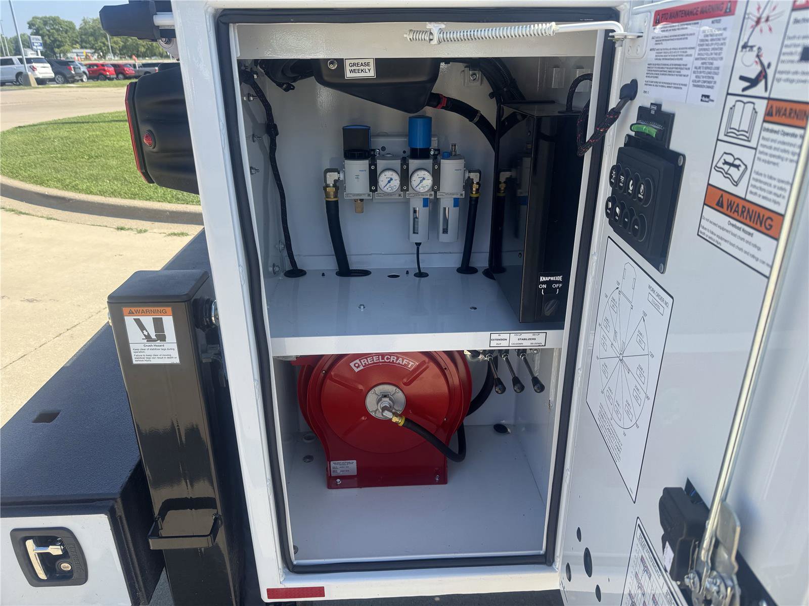 New 2024 Ford F600 4x4 Regular Cab Super Duty w/ XL Chrome Package image 4