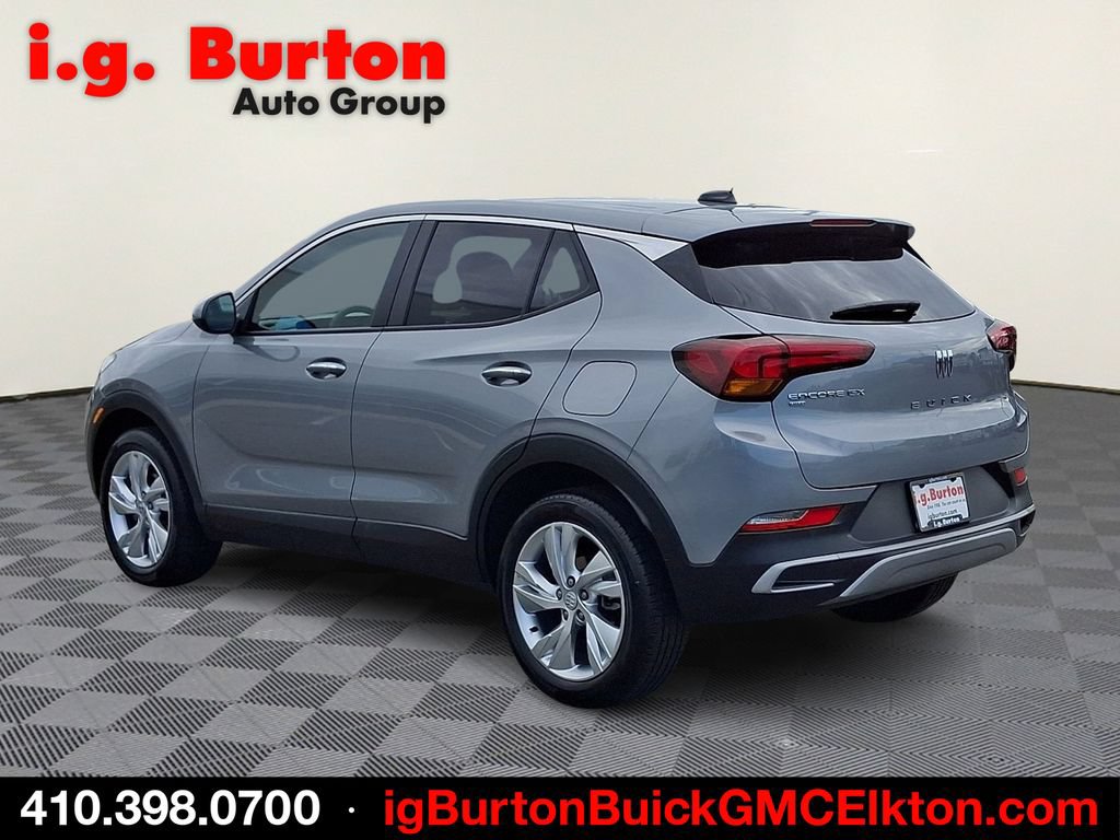 Used 2024 Buick Encore GX Preferred w/ Comfort Package AWD/4WD image 4