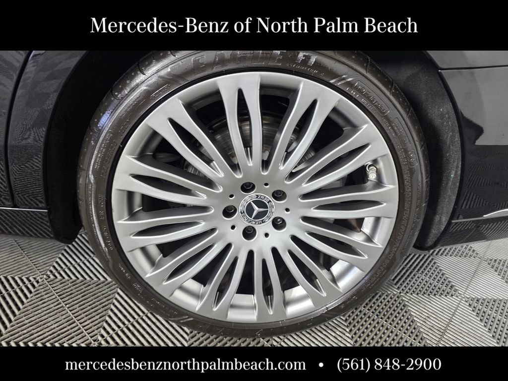 Used 2019 Mercedes-Benz S 560 Sedan image 17