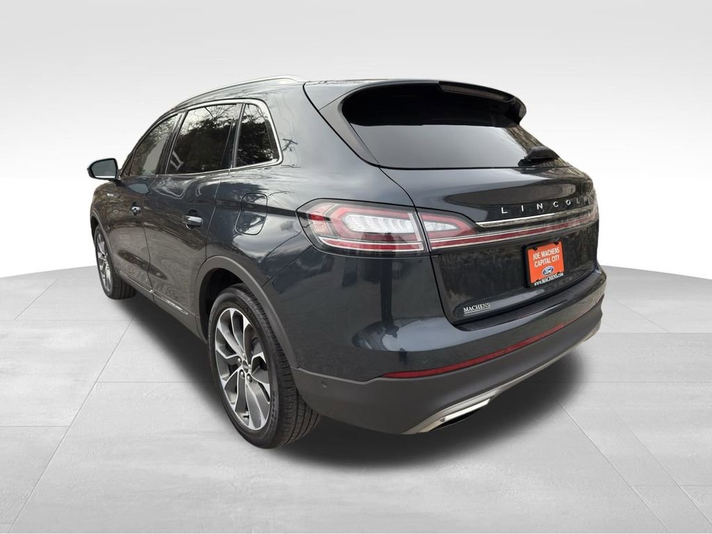 Used 2023 Lincoln Nautilus Reserve w/ Equipment Group 201A image 5