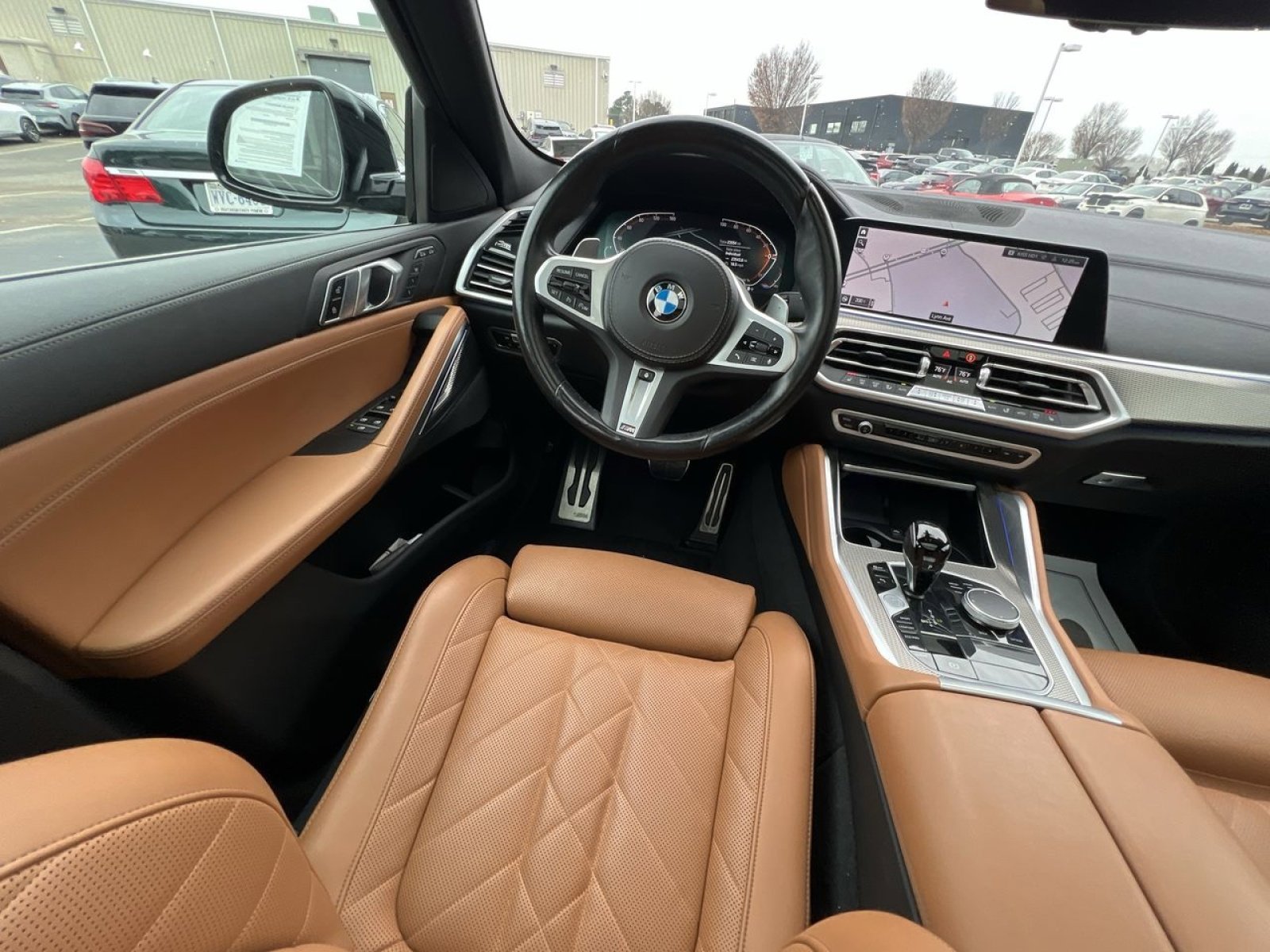 Used 2023 BMW X6 xDrive40i w/ M Sport Package image 4