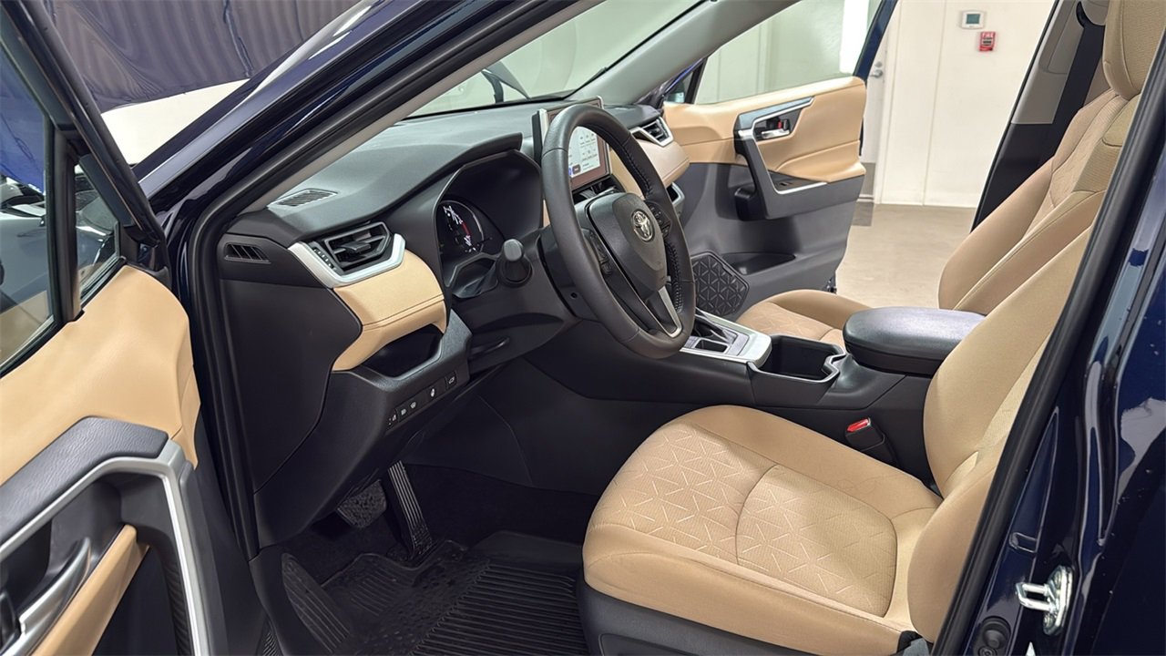 Certified 2025 Toyota RAV4 XLE image 12