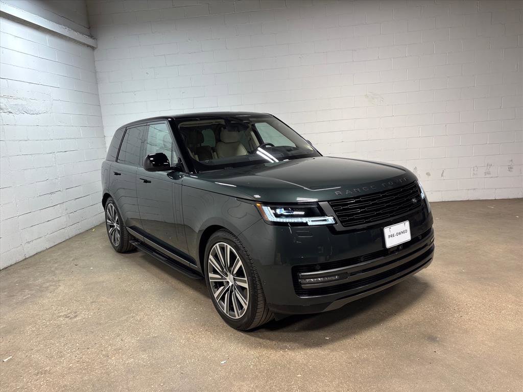 Used 2023 Land Rover Range Rover SE image 4