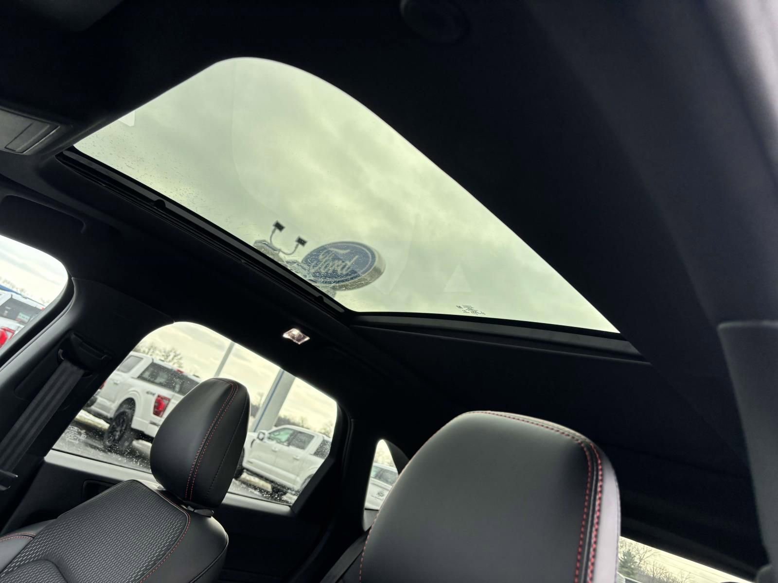 New 2026 Ford Escape ST-Line Select w/ Equipment Group 401A image 26