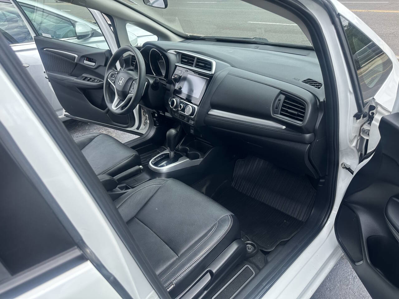 Used 2019 Honda Fit EX image 17