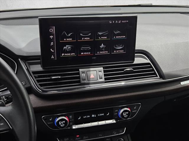 Used 2023 Audi Q5 2.0T Premium Plus w/ Premium Plus Package AWD/4WD image 22