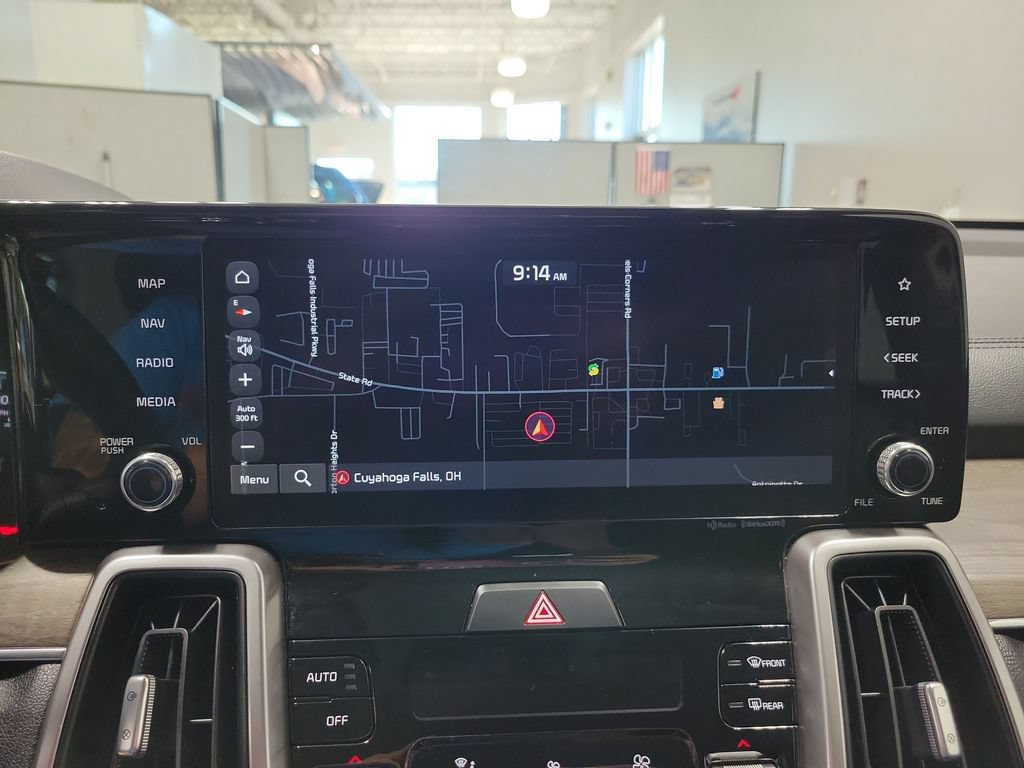Used 2023 Kia Sorento S w/ Panoramic Sunroof Package AWD/4WD image 42