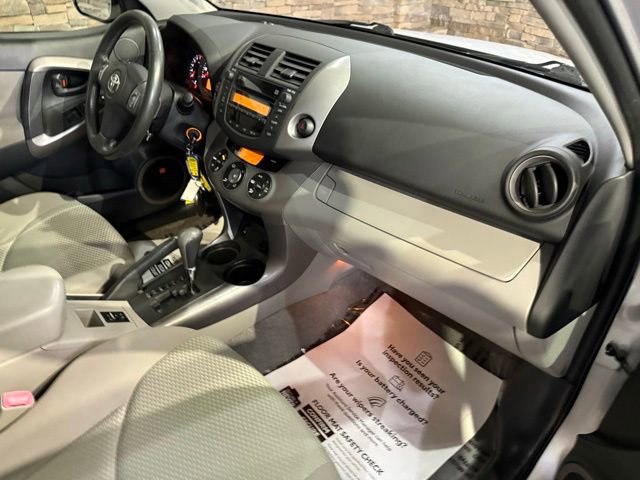 Used 2007 Toyota RAV4 Limited AWD/4WD image 22