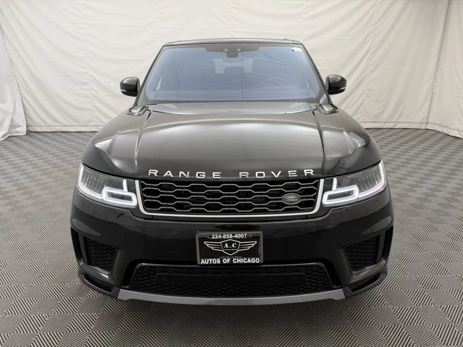 Used 2018 Land Rover Range Rover Sport HSE AWD/4WD image 3