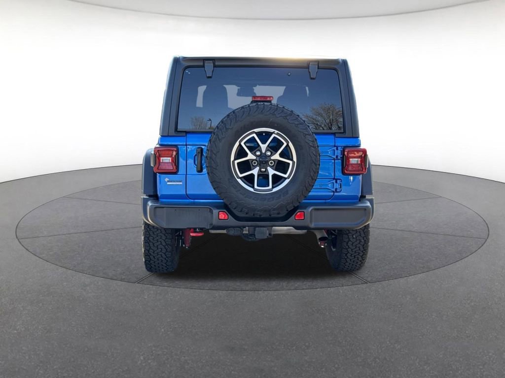 Certified 2025 Jeep Wrangler Rubicon image 4