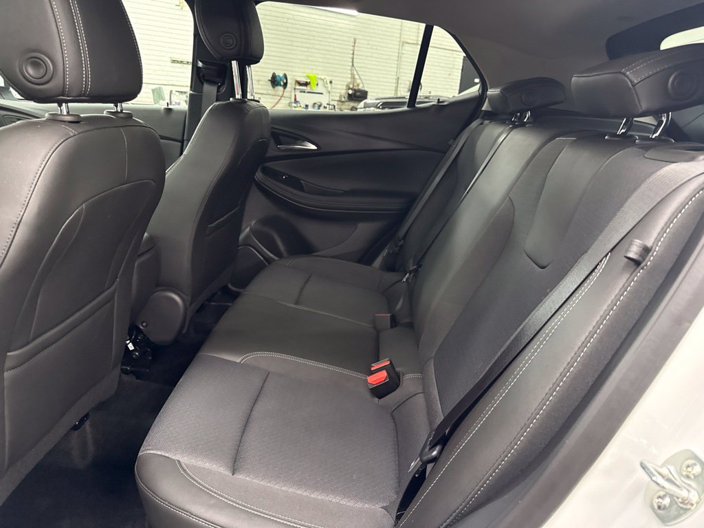 Used 2025 Buick Encore GX Preferred AWD/4WD image 12