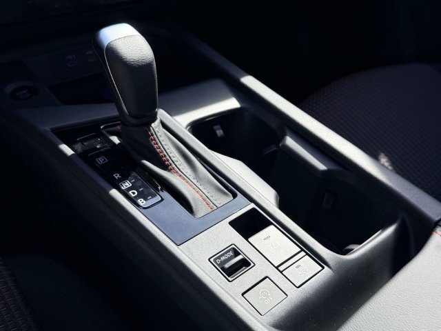 New 2027 Nissan Sentra SR w/ Floor Mat Package FWD image 20