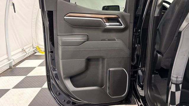 New 2026 Chevrolet Silverado 1500 LT image 18