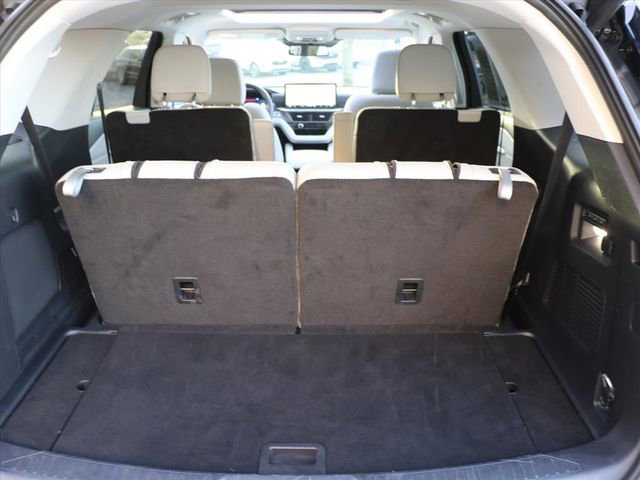 Used 2025 Ford Explorer Platinum w/ LUX Leather Package image 14