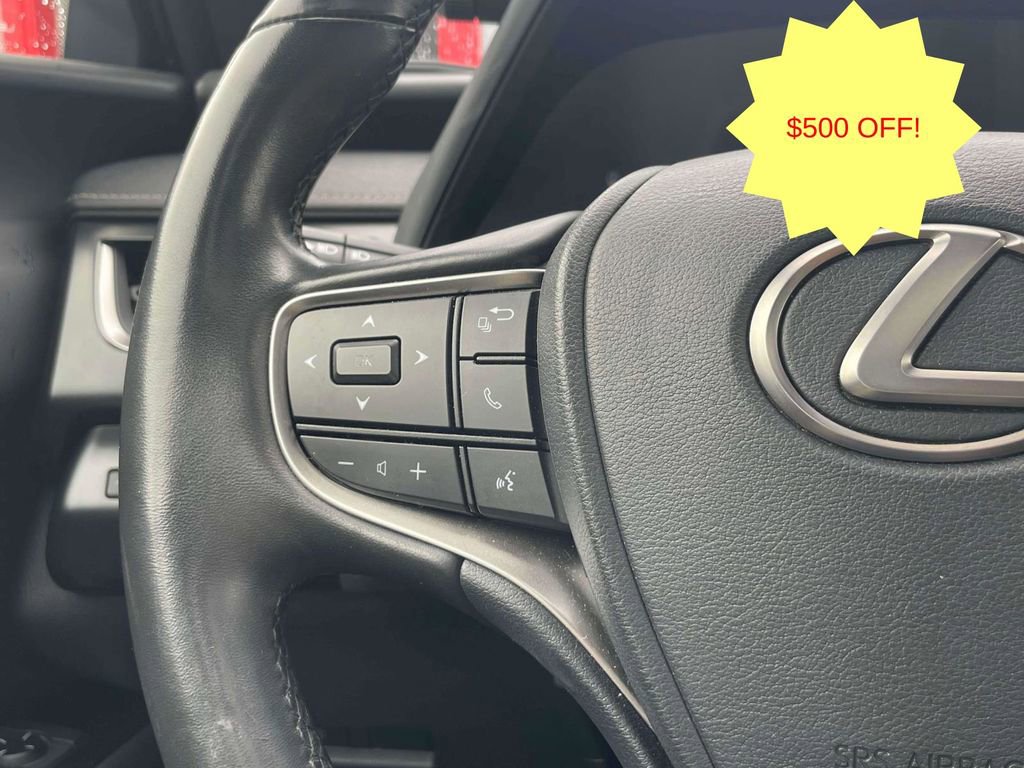 Used 2023 Lexus UX 250h FWD image 22