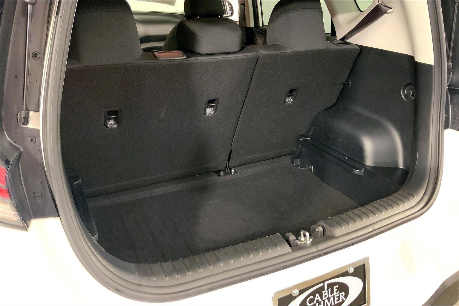 Used 2025 Kia Soul LX FWD image 4