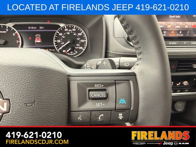 Used 2025 Nissan Rogue SV FWD image 21
